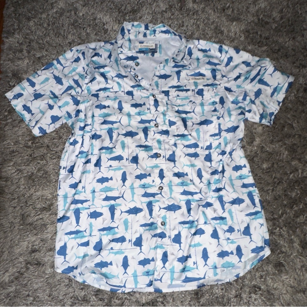 Magellan Outdoors Blue and White Fish Pattern Shirt